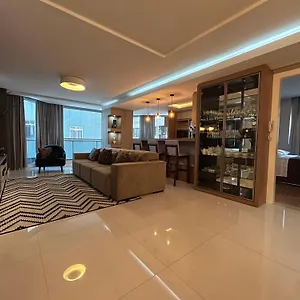 Apartamento Beira Mar Com Excelente Localizacao, Balneário Camboriú